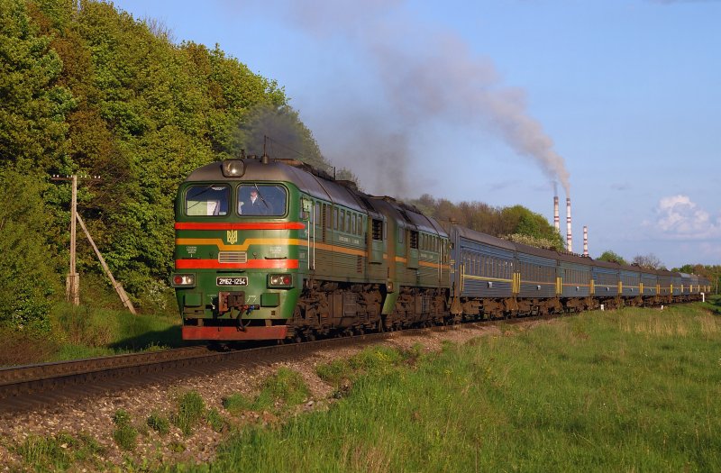 2M62 - 1254 mit D 43L vor Martiniv (30.04.2008)