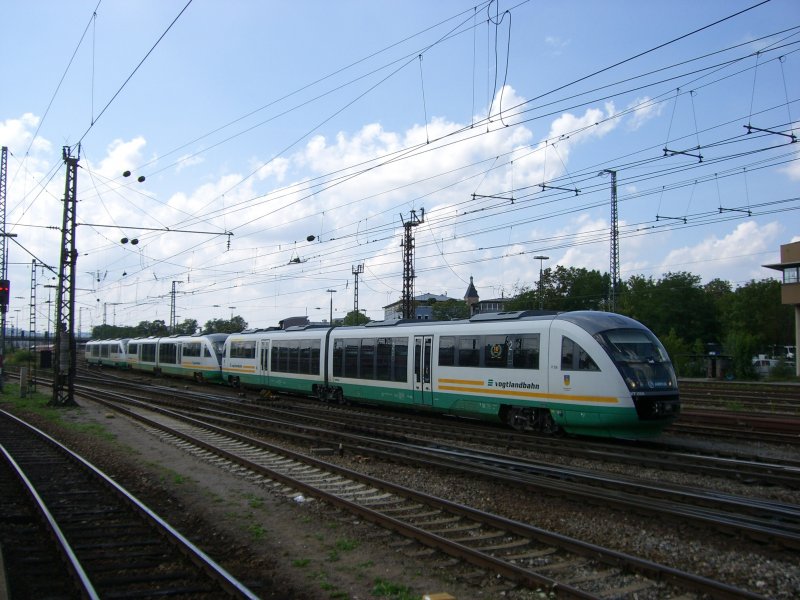 3 Desiros der Vogtlandbahn am 14.08.2007 in Regensburg.
