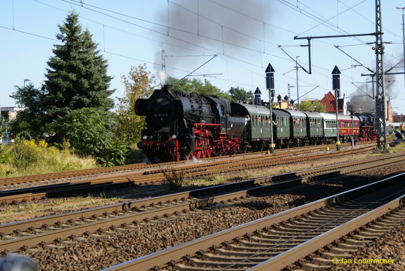 30.08.2008. Br 52 8177-9 auf dem Heimweg von der 100 Jahrfeier der SFW !Schienenfahrzeugwerk Delitzsch GmbH 