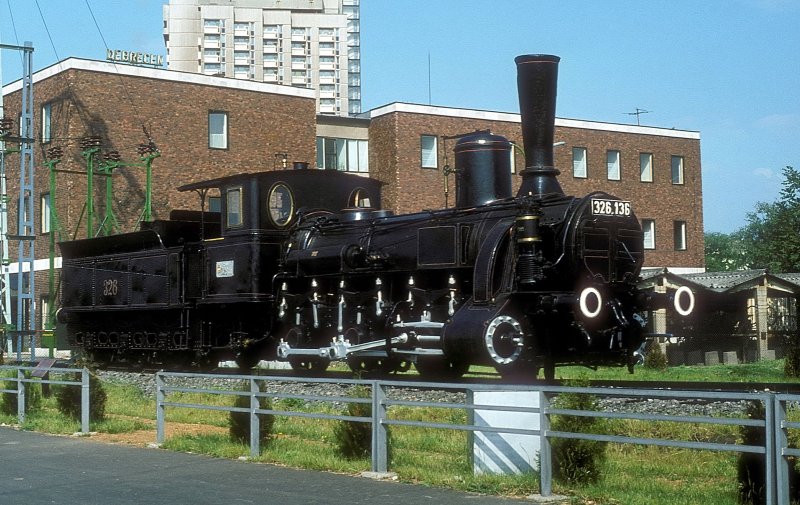 326 136  Debrecen  05.06.80