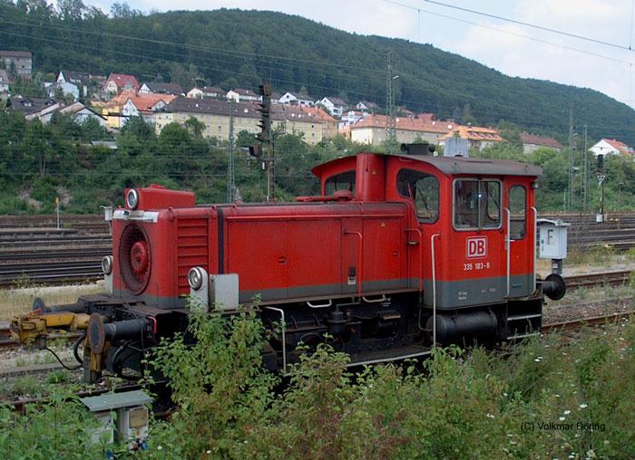 335 103 abgestellt in Treuchtlingen (1.08.03)