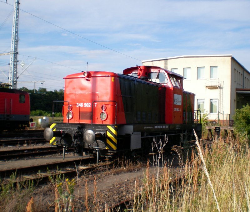 346 502 der Erfurter Bahn Service stand am 28.06.2008 abgestellt im Vorfeld des Bahnhofs Sangerhausen.