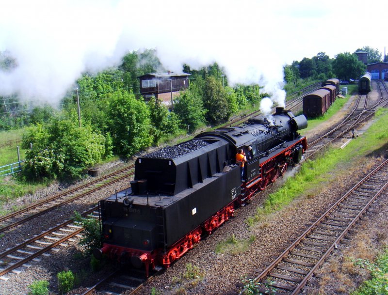 35 1097-1 bei der Einfahrt in das Eisenbahnmuseum Leipzig am 22.05.2009.