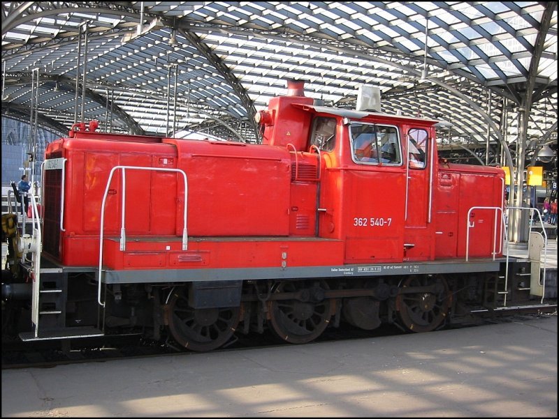 362 540 rangierte am 15.10.2006 in Kln Hbf.