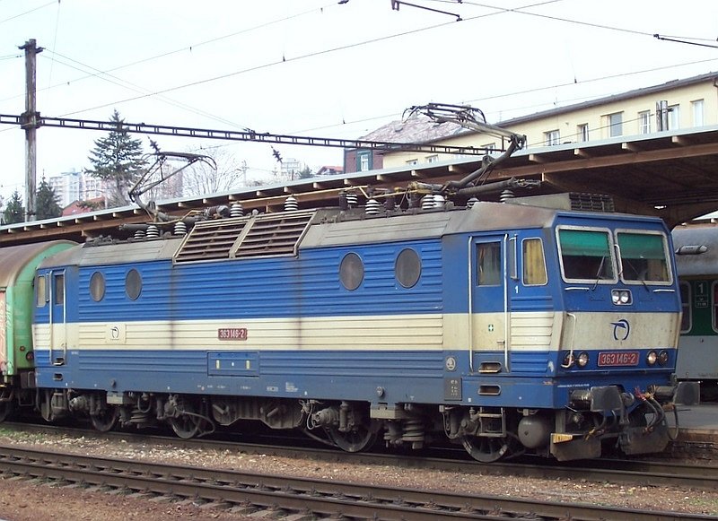 363 146-1 der ZSSK am 18.03.2007 in Bratislava Hlavna Stanica (Hauptbahnhof).