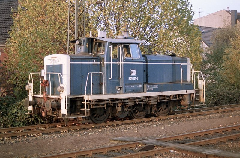 365 131-2 in Wanne-Eickel 28-10-1993.