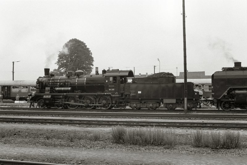 38205 in  D�rrr�hrsdorf (Sachsen) zur DMV-Sternfahrt 1985, digitalisierte ORWO-Aufnahme
