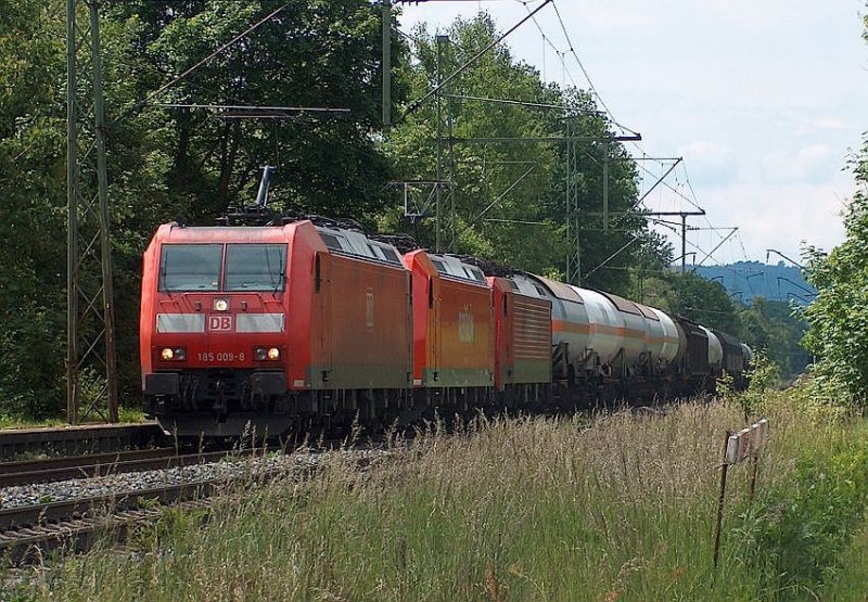 3fach Bespannung auf der Strecke Lichtenfels Ludwigstadt kurz vor dem Bahnhof Michelau OFr.
