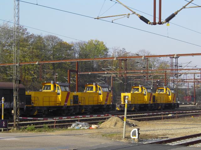 4 DSB MK Rangierloks warten im Bahnhof von Fredericia auf ihre nchsten Einstze