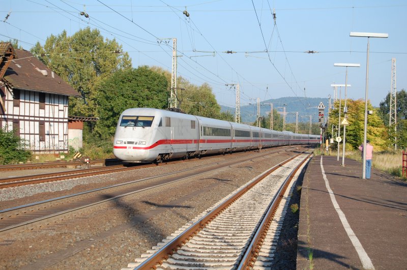 401 088/588 als Umleiter am 20.9.2008 durch Kreiensen