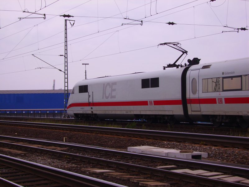 401 558-2 ist in Richtung Sden unterwegs. Hamburg, 1.7.07