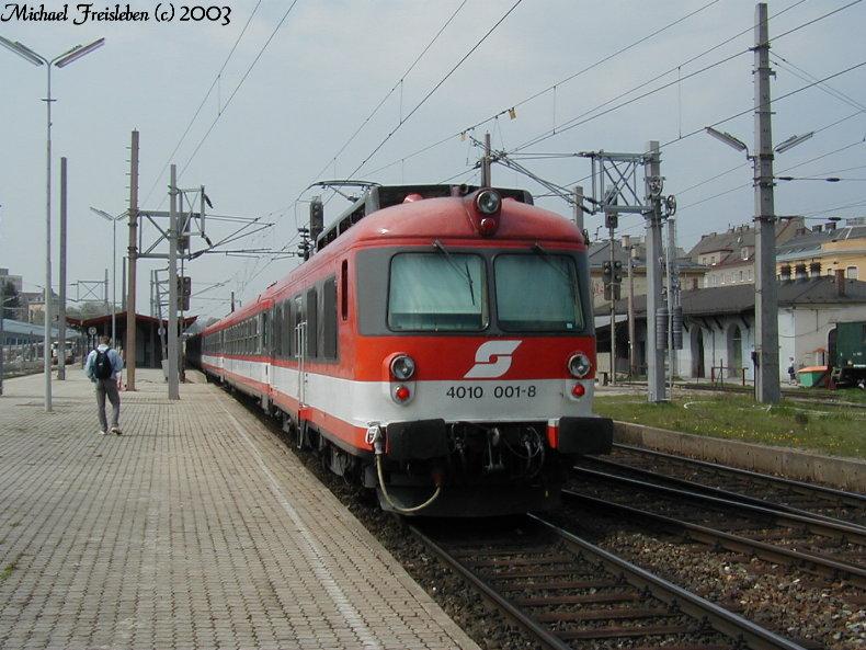 4010 001-8, am 17.April 2003 im Bahnhof Wien Meidling