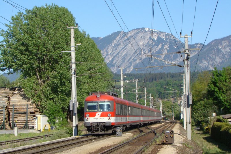 4010 013-3 als IC 515 kurz nach Wrgl.12.05.2008