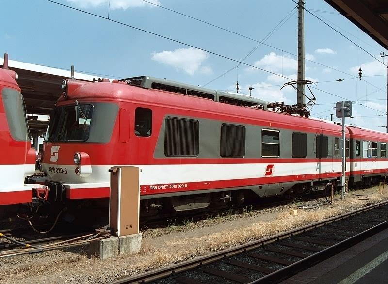 4010-020 in Graz Hbf. im Mai 2003