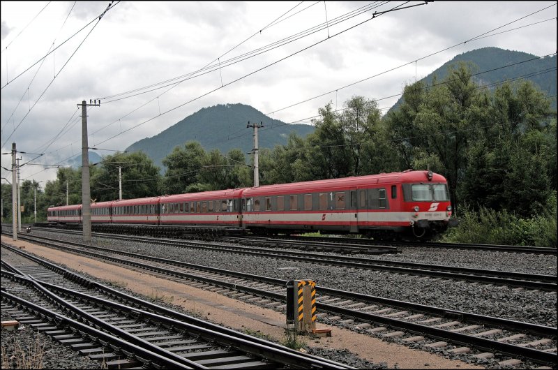 4010 025 fhrt bei Wrgl Sd als InterCity 515  Therme Nova Kflach  von Innsbruck Hbf nach Graz Hbf unterwegs. (04.07.2008)
