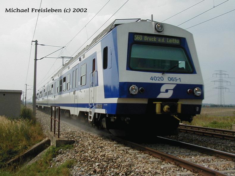4020 065-1 zwischen Gramat Neusiedel und Gtzendorf am 30.Juli 2002