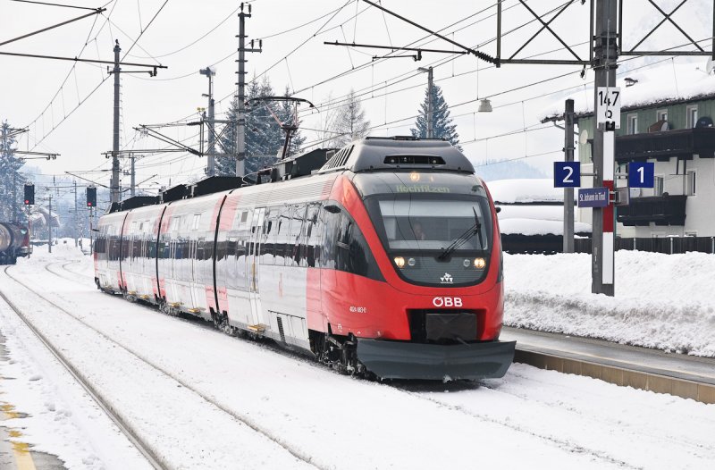 4024 083 der BB fhrt in St. Johan (A) ein. 24.02.2009