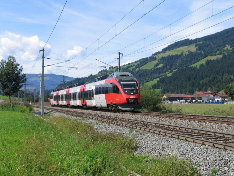 4024 090-5 mit R5263 Wrgl Hbf-Hochfilzen bei Brixen im Thale am 26-8-2008.