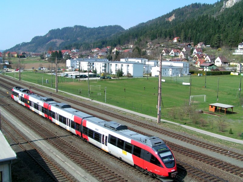 4024xxx als R4278 bei der Ausfahrt Launsdorf-Hochosterwitz; 090407