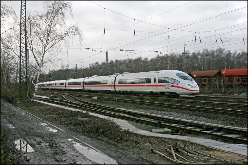 403 018  Mnster (Westf) rollt bei Bochum-Ehrenfeld als ICE 612, von Mnchen Hbf nach Dortmund Hbf, Richtung Bochum Hbf. (05.01.2008)