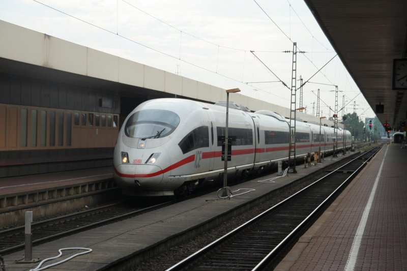 403 536-6 im Basel Badischer Bahnhof am 15. August 2007