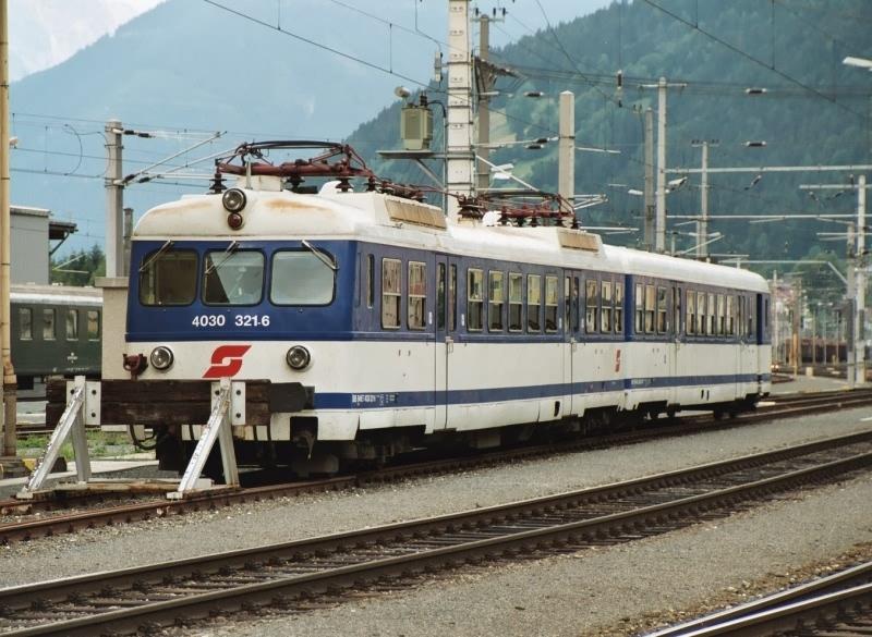 4030.321 abgestellt im Bhf. Selzthal im August 2003