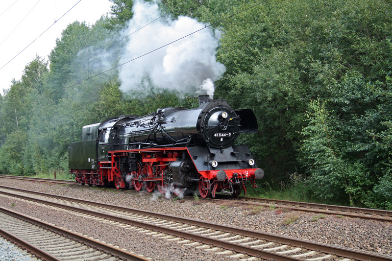 41 1144-9 auf dem Weg zur Lokparade anllich des 19.Heizhausfestes im SEM Chemnitz-Hilbersdorf, 22.08.2009. 