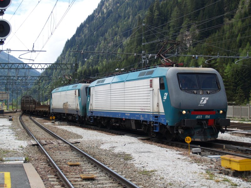 412-014 und 412-005 am 23.05.2008 am Brenner mit einem G�terzug