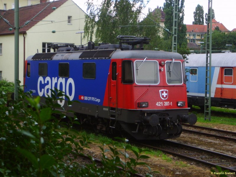 421 397 der SBB auf einem Abstellgleis in Lindau am 29.07.2007 