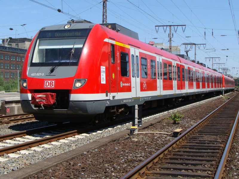 422 027 - 422 507 am 24.6.2009 in Essen Hbf.