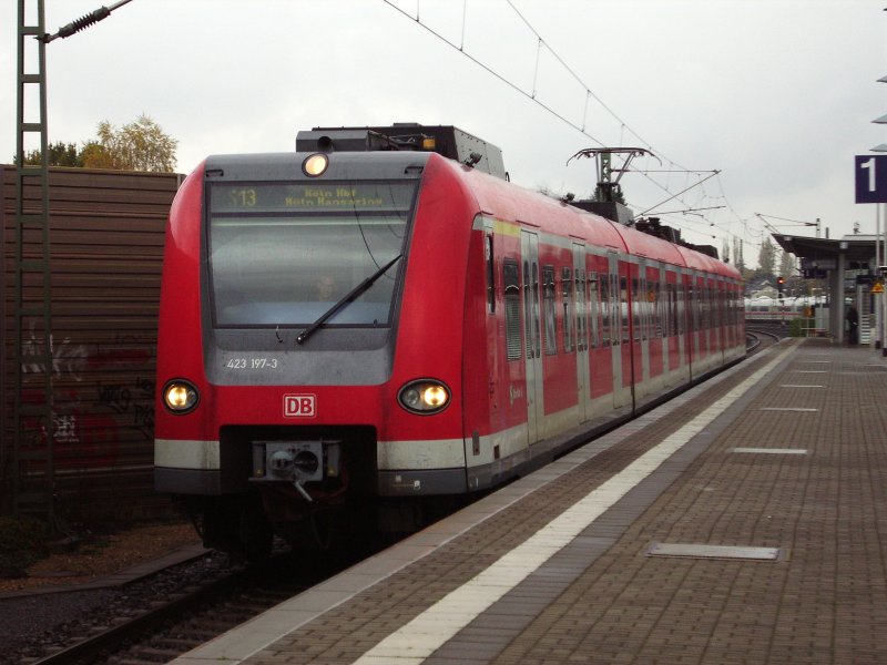 423 197-3 als S 13 nach K�ln-Hansaring in Spich. 27.10.08