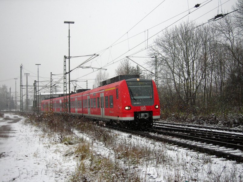 424 022 durchf�hrt die Verbindungskurve in Lehrte