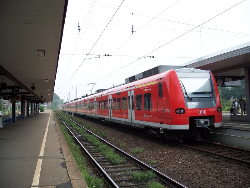 424 532 steht in Minden Westfalen (25.8.2007)