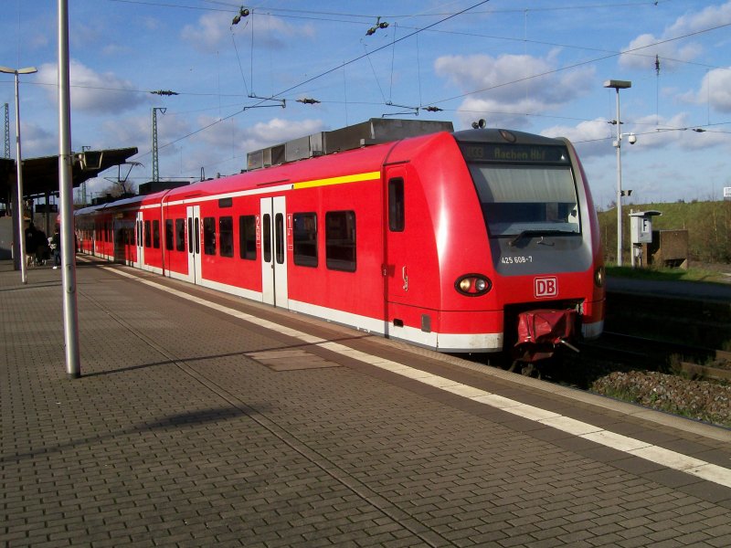 425 108/608 als RB 33  Rhein-Niers-Bahn  nach Aachen Hbf in Viersen am 14.01.2007