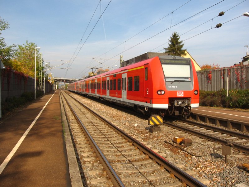 425 616-0 und 752-3 stehen als 	RB 18624 in Karlsruhe Hagsfeld 29.10.07