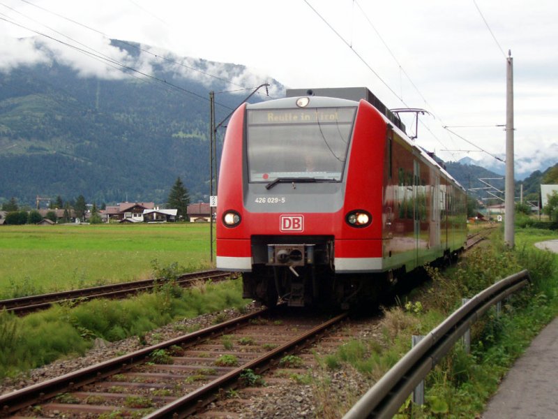 426 029-5 fhrt nach Reutte bei Hausbergbahn. 17.08.07