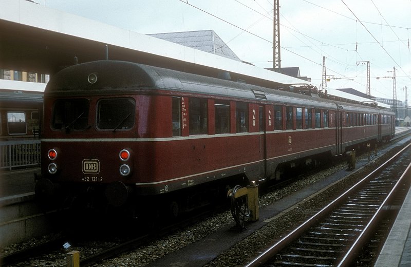 432 121  Nrnberg  12.08.80