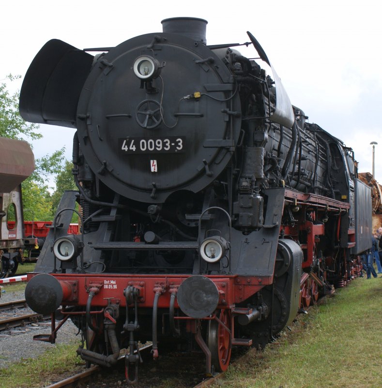44 0093-3 in Meiningen zu Gast bei den XV. Dampfloktagen am 05.09.2009