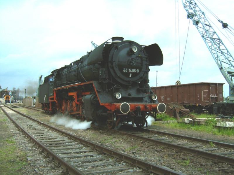 44 1486 steht fr Fhrerstandsmitfahrten im BW Stafurt bereit. 27.05.06