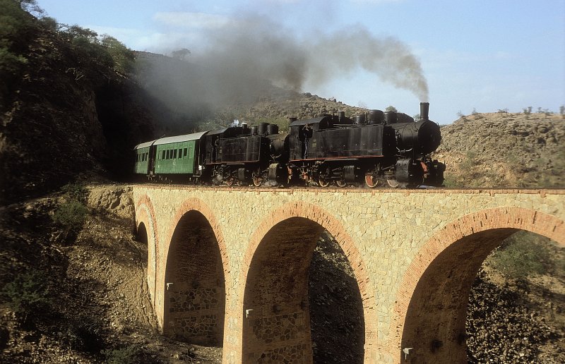 442 54 + 59  bei Damas  09.02.05
