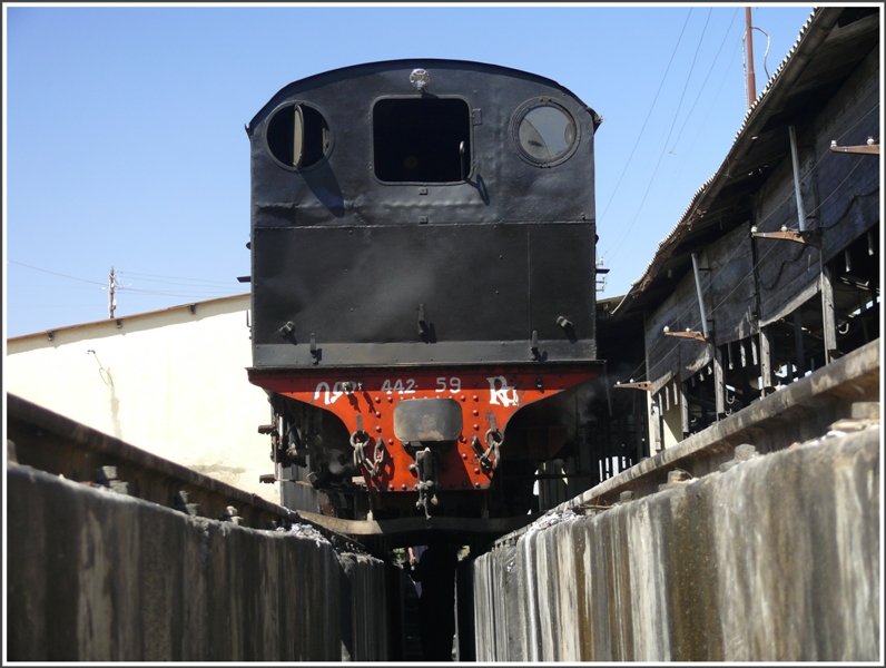 442.59 auf der Grube in Asmara. (28.10.2008)