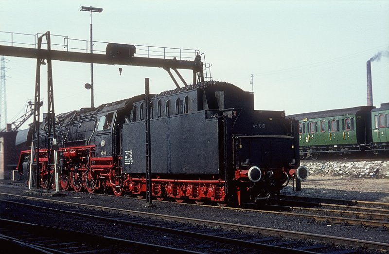 45 010  Stolberg  05.04.76