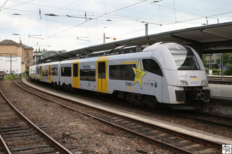 460 511 der Mittelrheinbahn (Trans Regio Deutsche Regionalbahn GmbH) im Bahnhof Mainz am 31. Mai 2009.