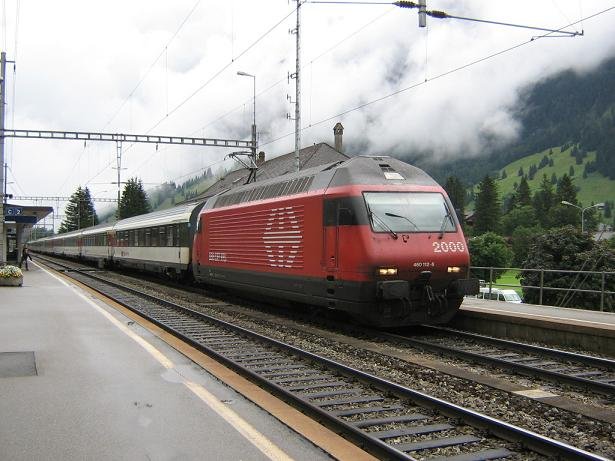 460.112 mit Intercity nach Brig in Kandersteg - 5 augustus 2006