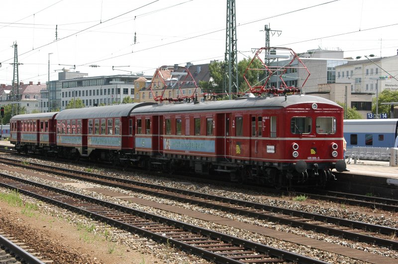 465 006 am 01.07.07 bei einer Ausstellung im Münchner Ostbahnhof
