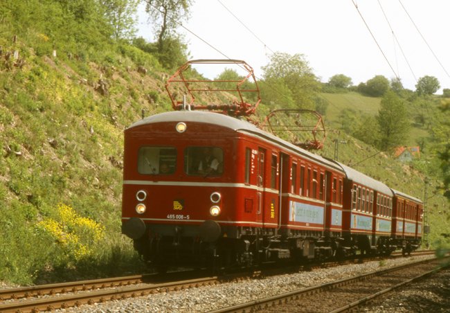 465 006 am 13.Mai2007 zwischen Lauda und Osterburken bei Wlchingen