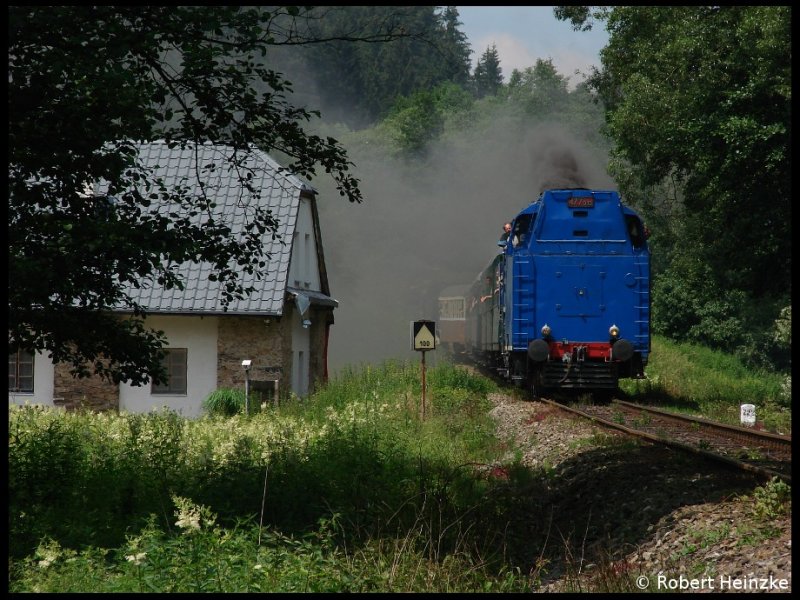 477.013 + 464.001 am Zugschluss mit 14949 nach Nedvedice am 04.07.2009