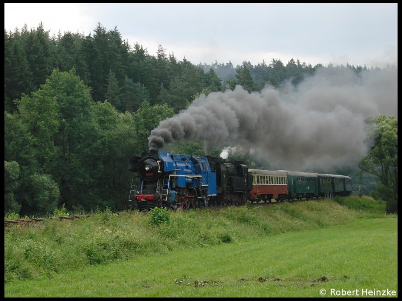 477.013 + 464.001 mit 14948 bei Vezna nach Rozna am 04.07.2009