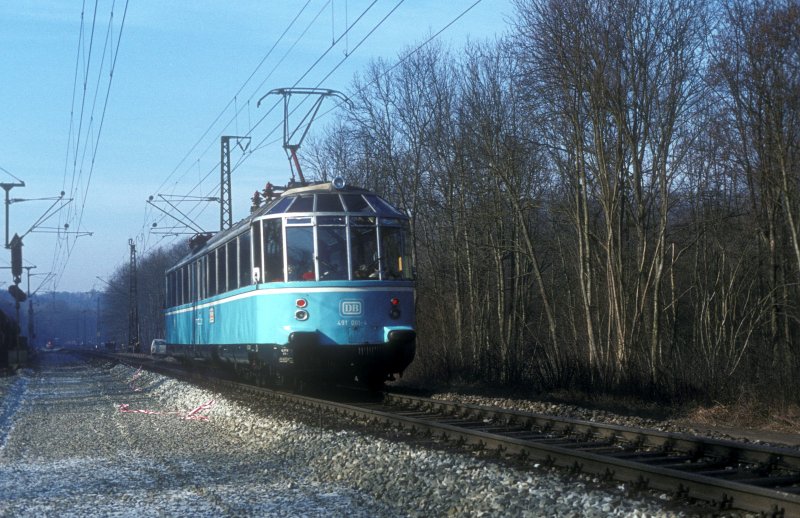 491 001  bei Offingen  10.03.82