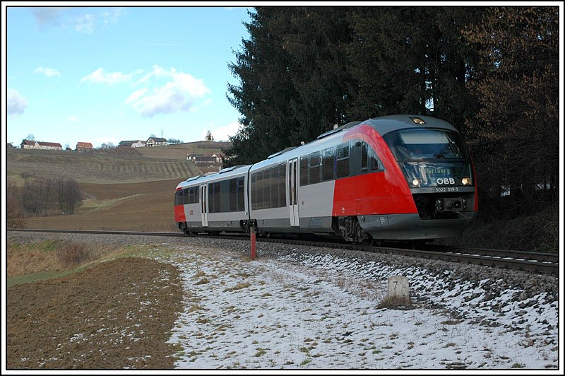 5022 019 als R 4750 von Fehring nach Hartberg bei der „Erklimmung“ des Schauberges, aufgenommen am 29.1.2007